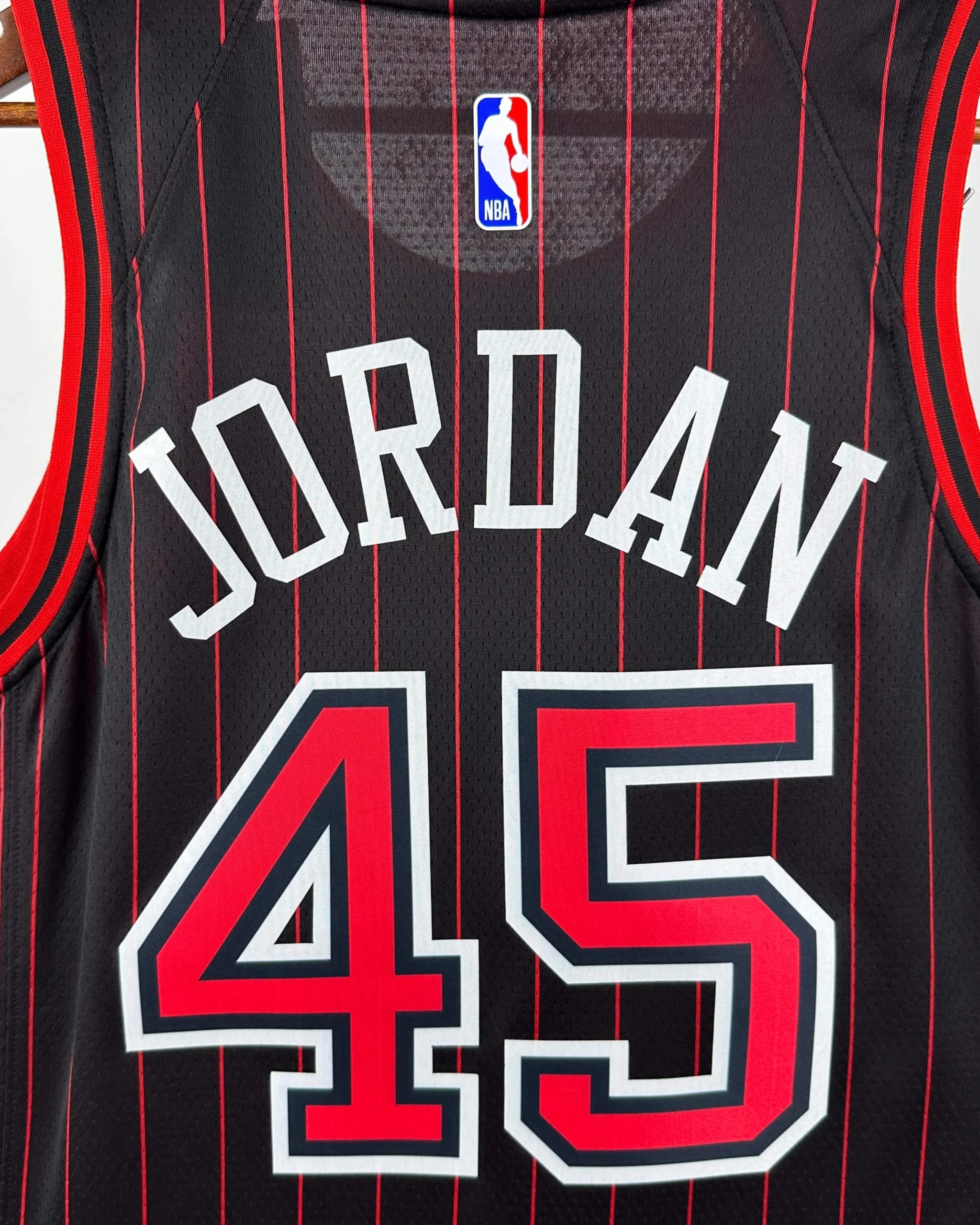 chicago bulls 25/26 statement edition chicago bulls 25/26 statement edition