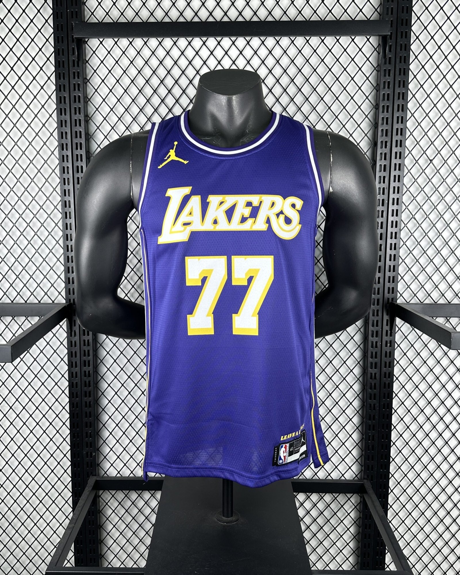 LOS ANGELES LAKERS 25/26 STATEMENT EDITION