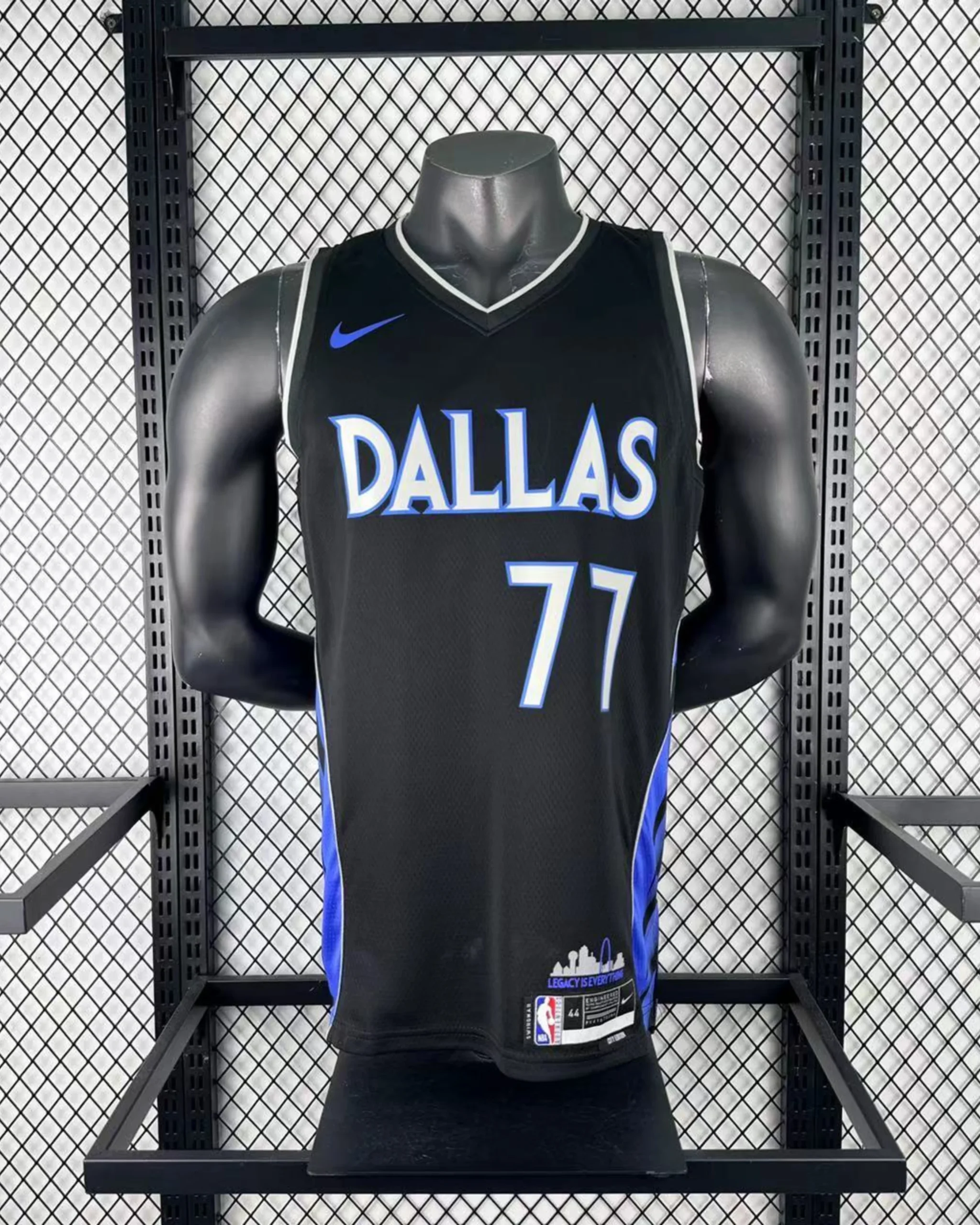 Rule The Court DALLAS MAVERICKS 2025-26 CITY EDITION