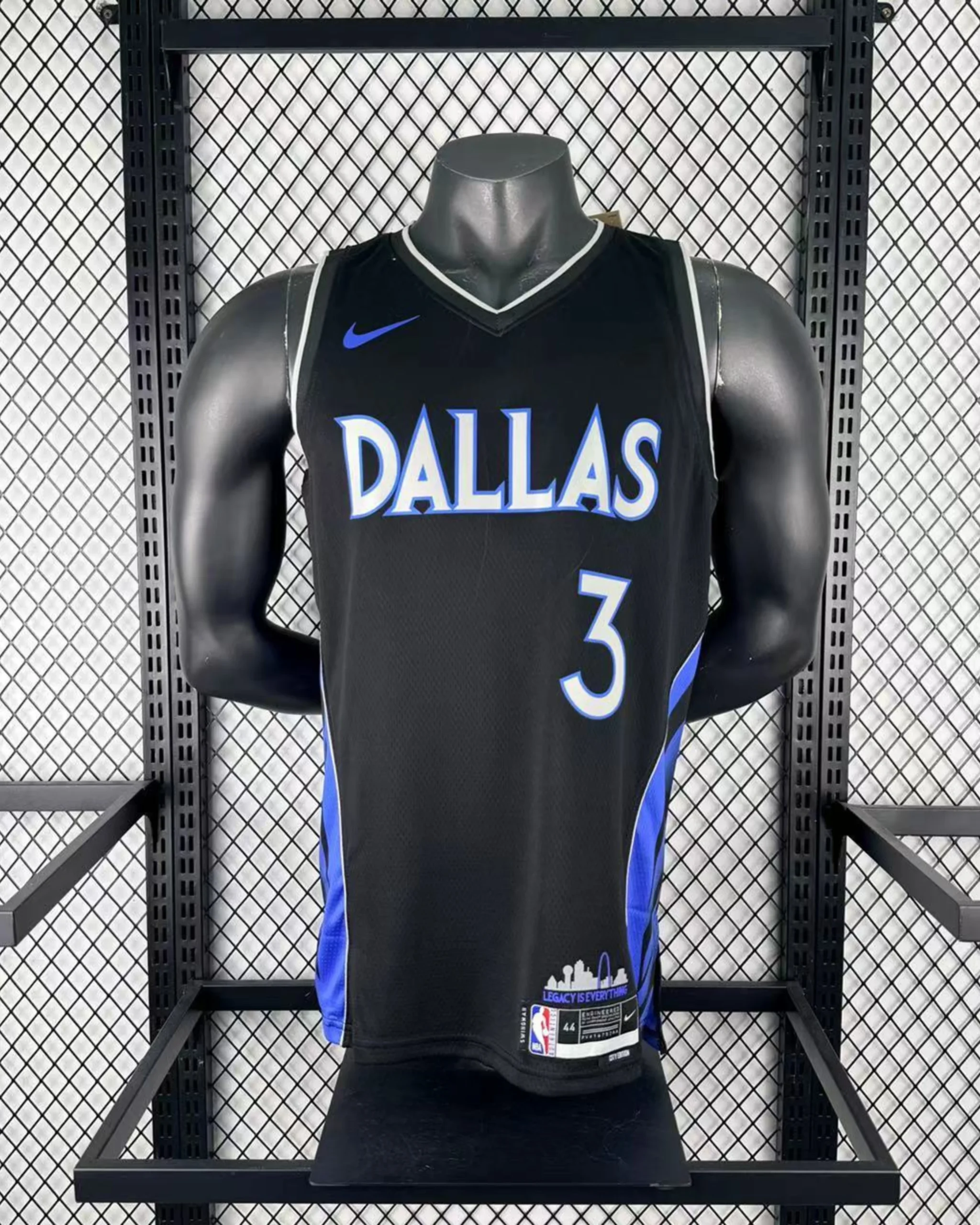 Rule The Court DALLAS MAVERICKS 2025-26 CITY EDITION